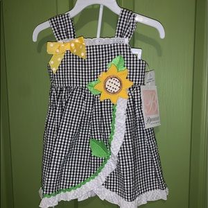 NWT Bonnie Baby 12 month Black and White Dress